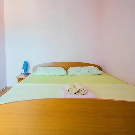 Stef In Island Pag Apartamento