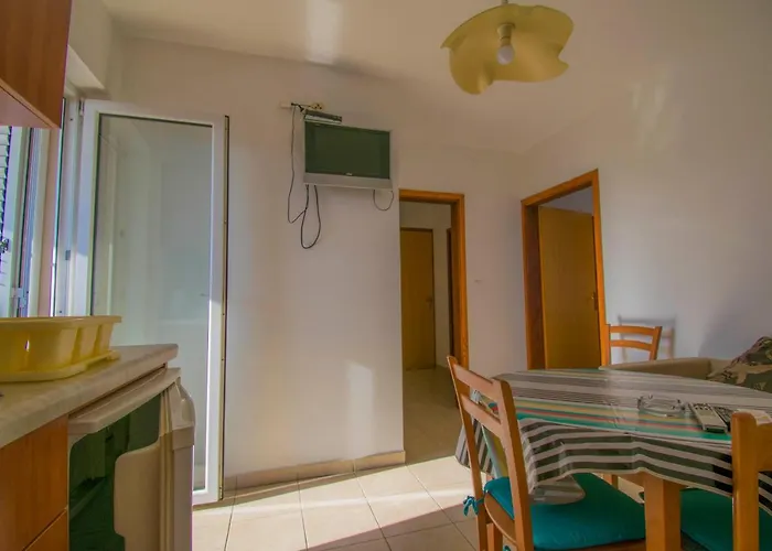 Stef In Island Pag * Kosljun