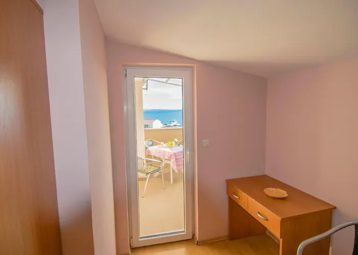 Stef In Island Pag *