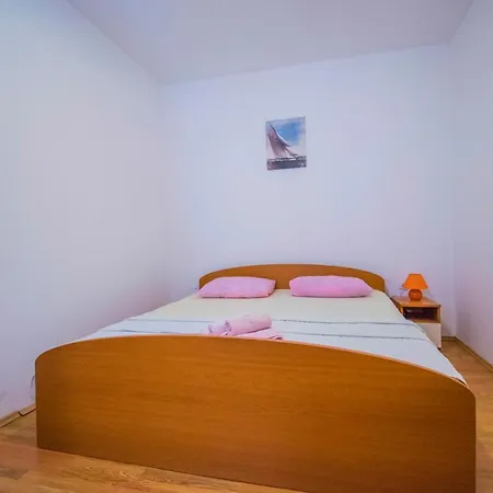 Stef In Island Pag Košljun